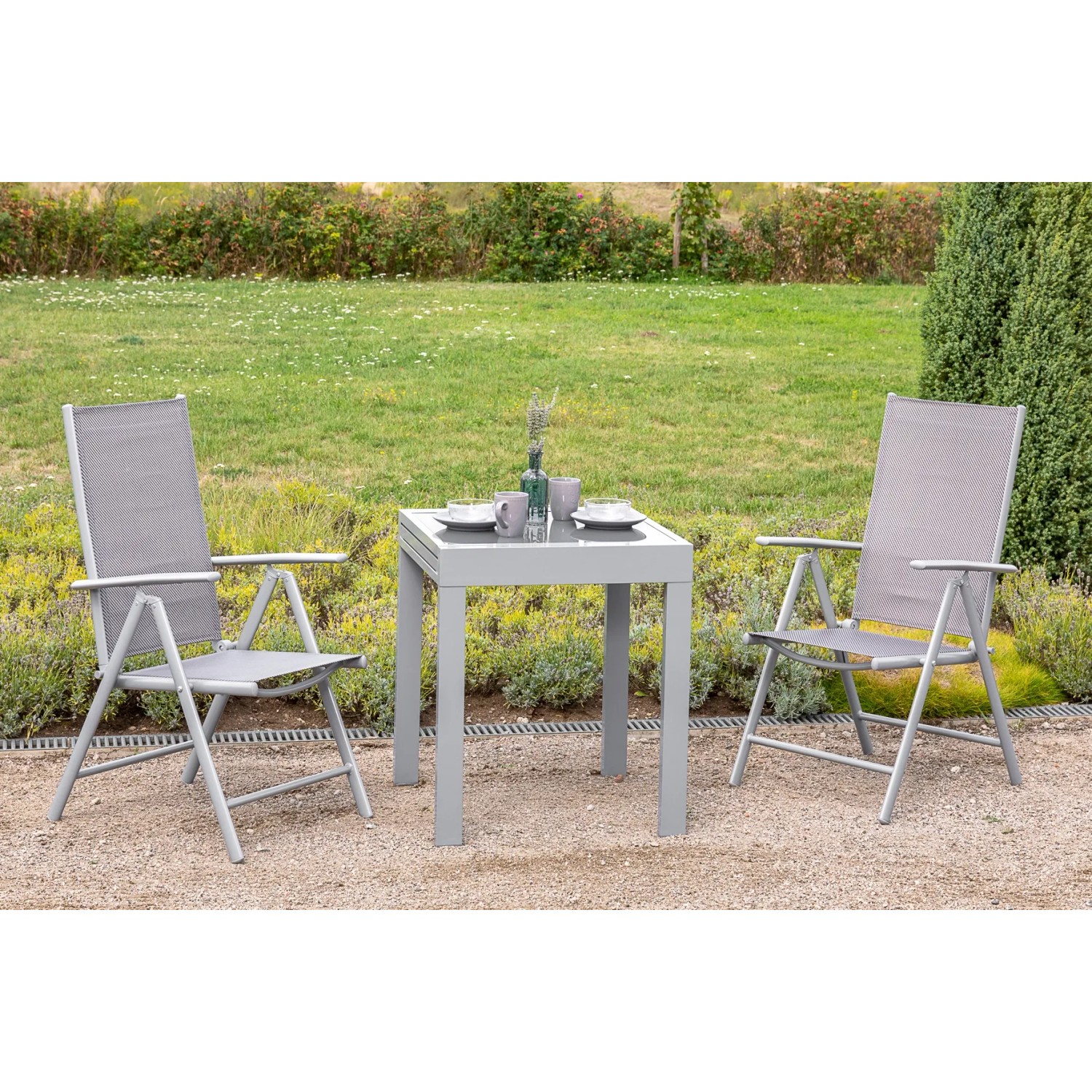 Merxx Amalfi Gartenmöbel-Set: 2 Klappsessel, ausziehbarer Tisch, diamantbraun. Ideal für Balkon und Garten.
