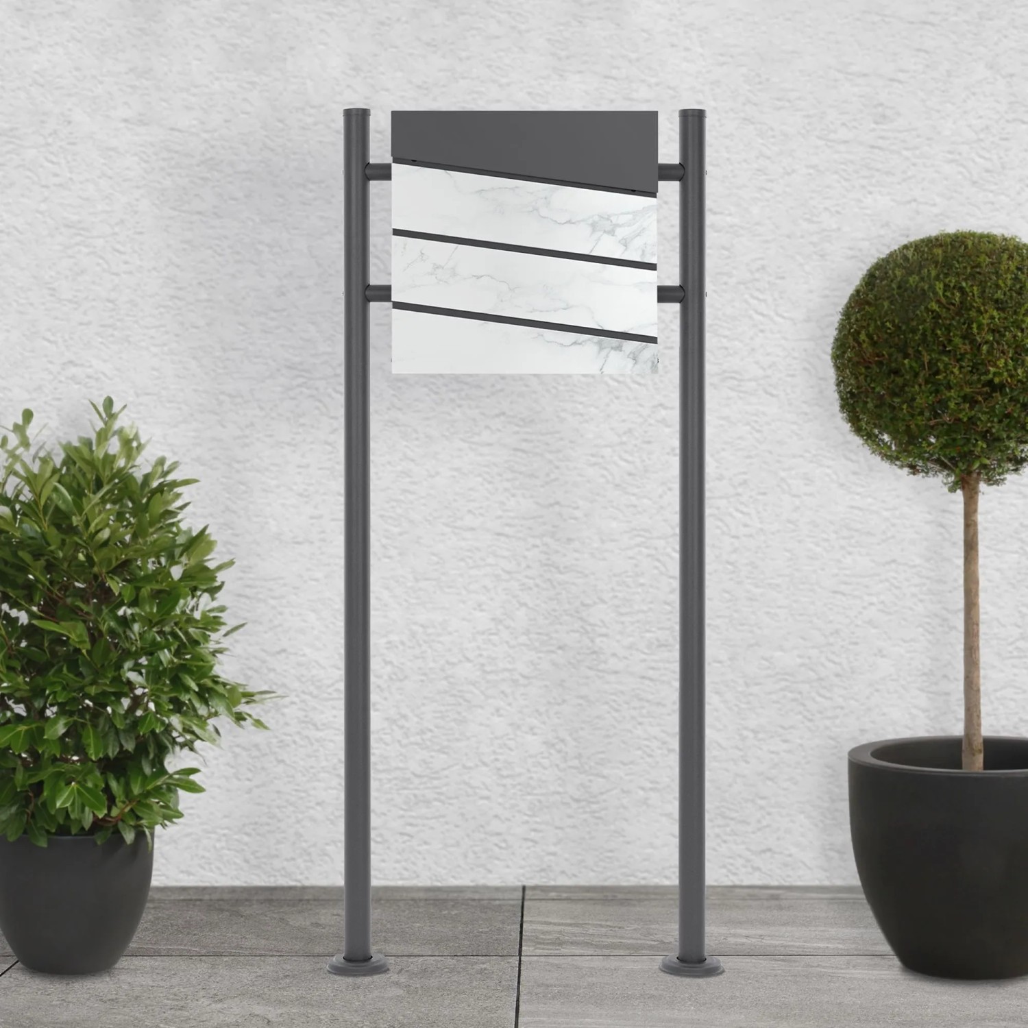 ML-Design Standbriefkasten in Anthrazit-Marmoroptik mit Zeitungsfach und 120cm Pfosten.