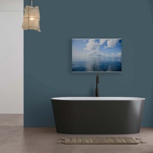 Blaues Wandbild mit Meer-Motiv als Leinwandbild (90x60 cm) für Bad oder Schlafzimmer.