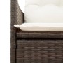 Detailansicht: Brauner vidaXL Gartensessel aus Rattan mit cremeweißen Kissen.