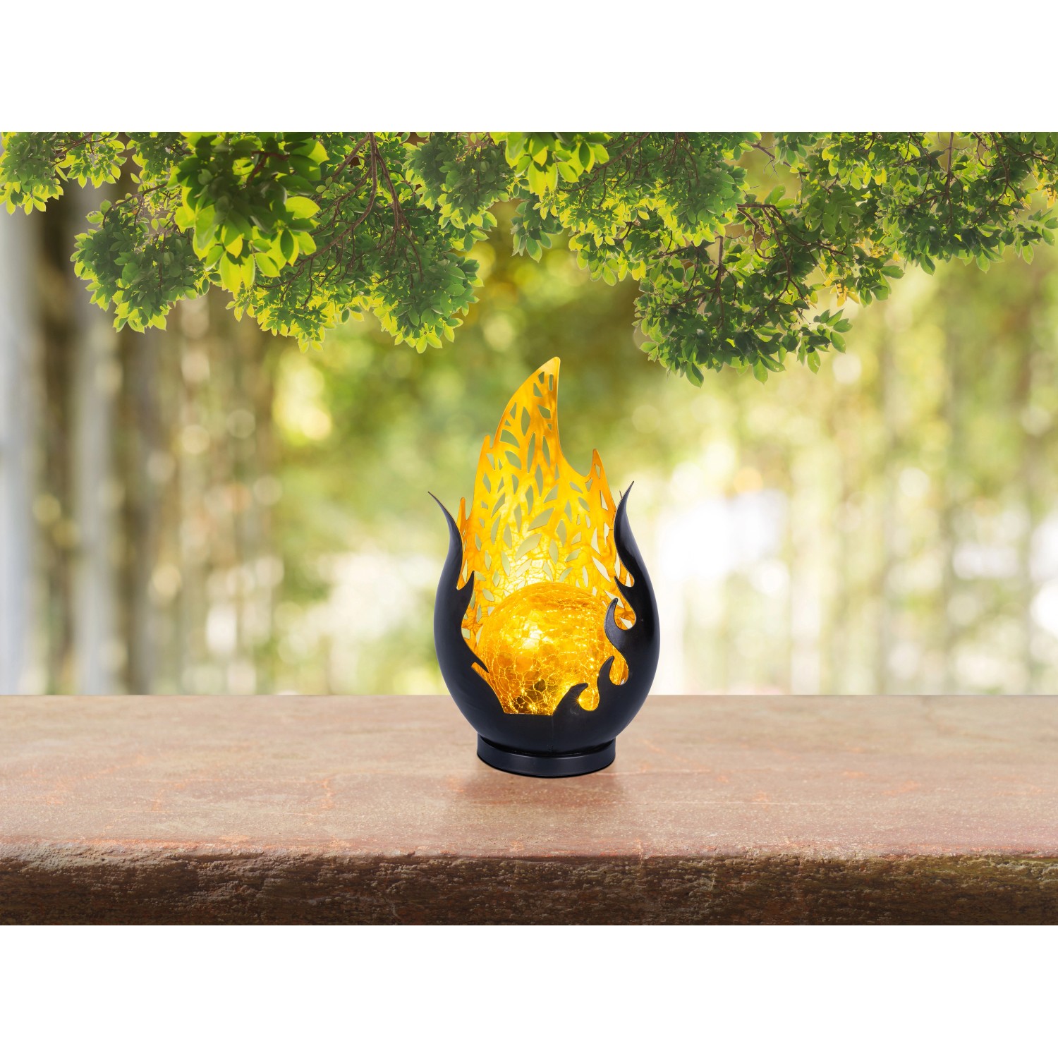 Globo Solarleuchte aus Metall, 26,5 cm, schwarz matt mit goldfarbenen Akzenten und bernsteinfarbenem Glas.