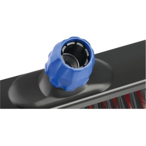Detailaufnahme LUX Straßenbesen Professional 2in1 Elaston mit Stiel, blaue Stielaufnahme.