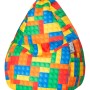 Bunter Sitting Point Sitzsack Bricks mit 120 l Füllung im Lego-Design.