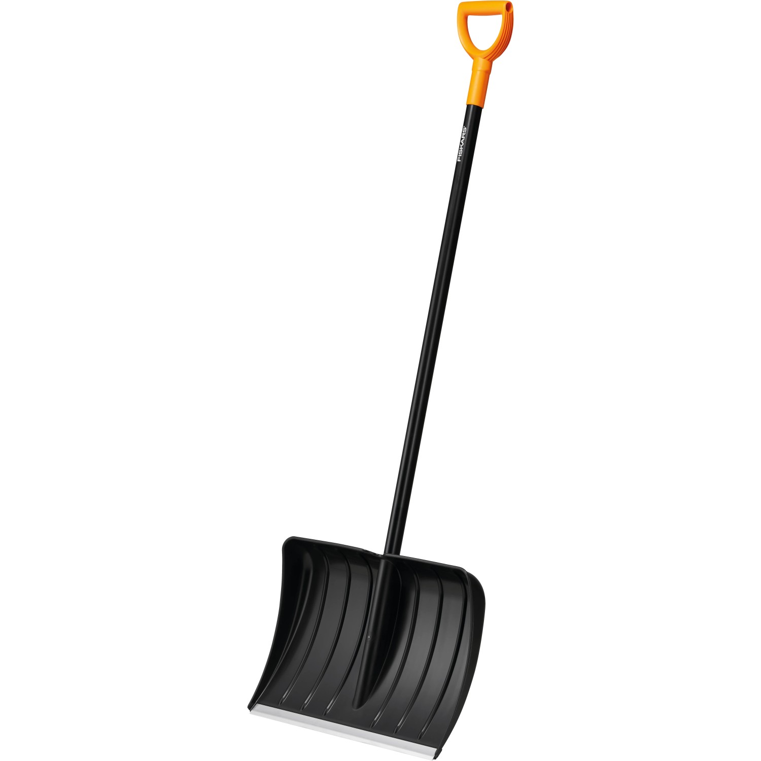 Fiskars Schneeräumer Solid mit schwarzem Blatt, Alukante und orangefarbenem D-Griff.