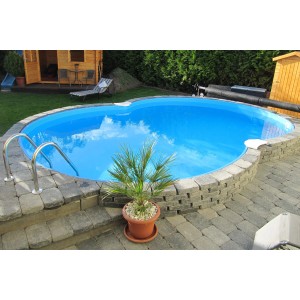 Summer Fun Stahlwandpool COLORADO Achtform, teilversenkt. Pool mit Leiter und Steinumrandung.