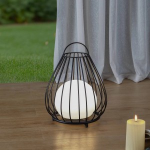 Schwarze Lindby LED Solarleuchte Kelda für den Außenbereich, dimmbar und spritzwassergeschützt.