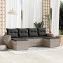 Hellgraue 6-tlg. Garten-Sofagarnitur aus Rattan mit dunklen Kissen. Gartenmöbel-Set mit Stauraum.