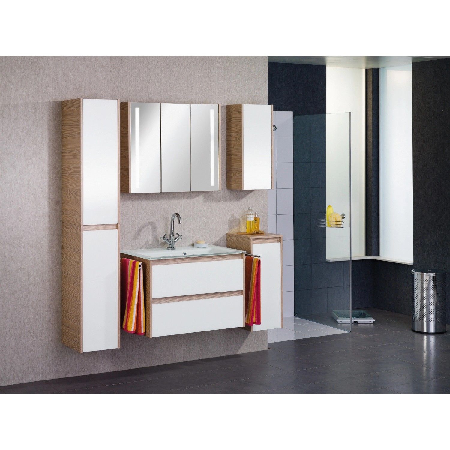 Fackelmann Glaswaschbecken Viora, 80 cm, weiß, mit Unterschrank und Spiegelschrank.