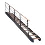 Treppe Kos mit 15 Stufen aus Buche, geölt, mit schwarzem Metallgeländer. FSC®-zertifiziert.