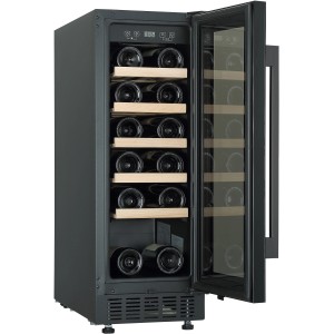 Schwarzer PKM Weintemperierschrank UWTS56-20G mit Glastür und Holzböden für 20 Flaschen.