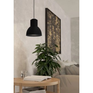 Schwarze Eglo Design-Tischlampe Capoliveri-E mit Metallschirm, Ø 17,5 cm.