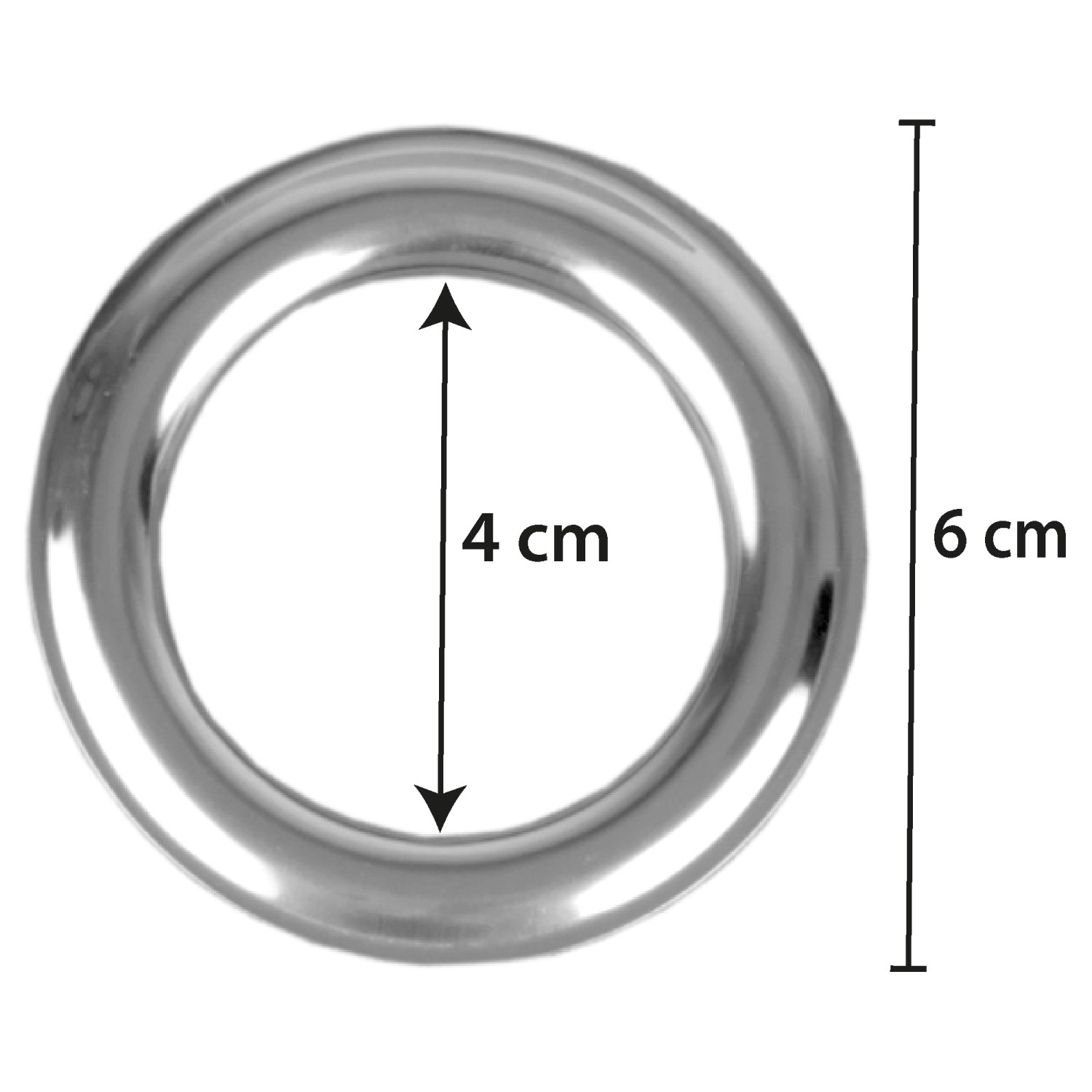 Detailaufnahme einer silberfarbenen Öse für Gardinen, Maße 4 x 6 cm.