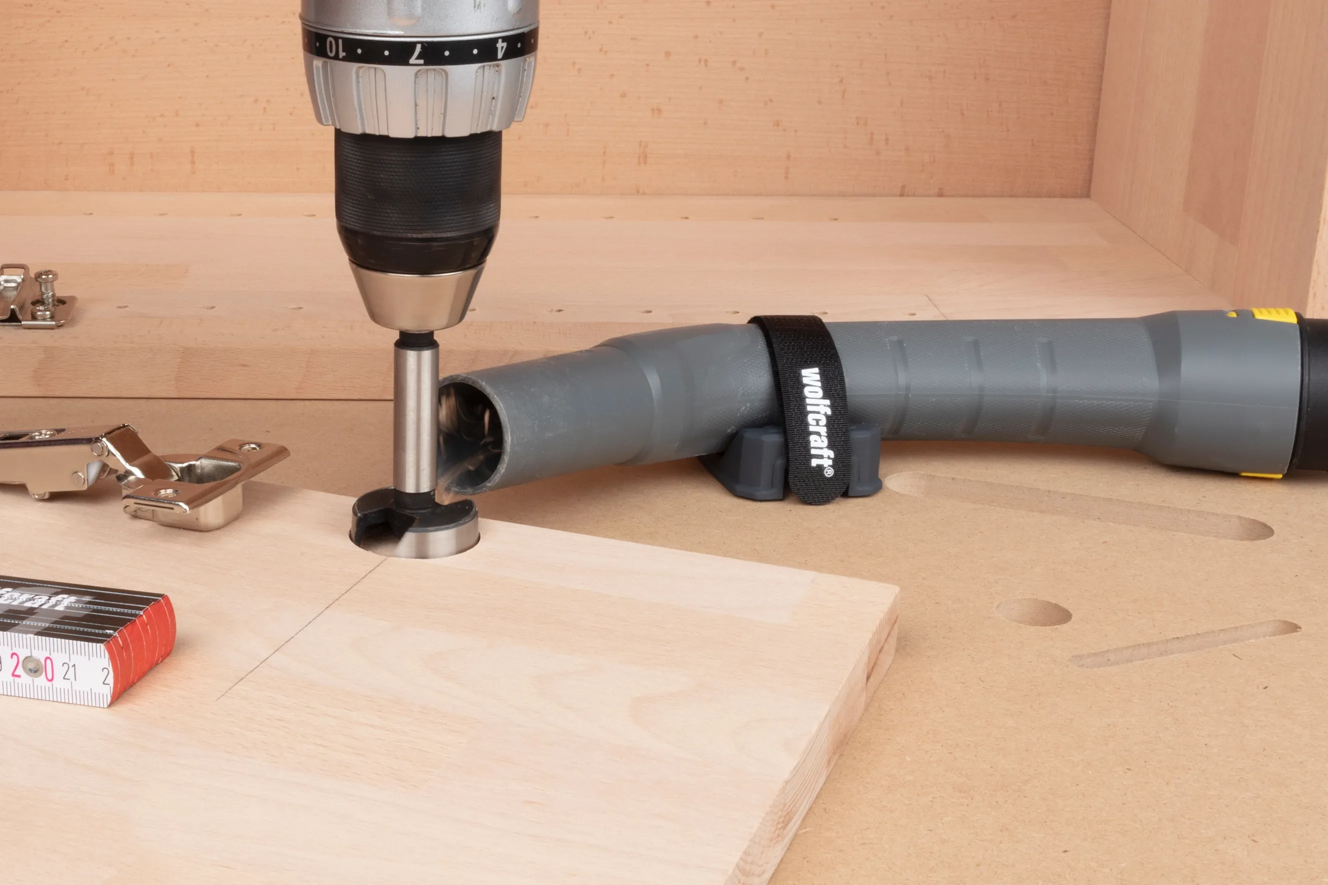 Wolfcraft Schlauchhalterung für Staubsauger kaufen bei OBI