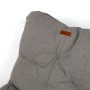 Detailansicht: Grauer Eclipse Campingstuhl Herkules, gepolstert mit braunem Logo-Patch.