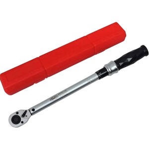 Famex Drehmomentschlüssel (40-210 Nm) mit rotem Koffer. Schlüssel für präzises Anziehen.