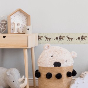 A.S. Création Bordüre mit Pferde-Motiv in Creme, Beige, Braun und Violett für Kinderzimmer.