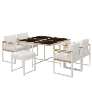 7-tlg. Garten-Essgruppe: Tisch mit schwarzer Glasplatte, 4 Stühle, 2 Hocker, weißer Rahmen, weiße Kissen, Holz-Akzente.