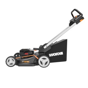 Worx Akku-Rasenmäher WG749E mit 46 cm Schnittbreite und Fangkorb.