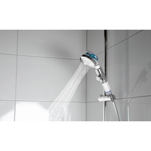 Easymaxx Duschkopf Chrom mit Wasserstrahl und Stopp-Druckregler am Duscharm.