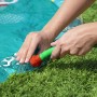 Bestway Wassermatte Underwater (Ø 165 cm) mit Gartenschlauchanschluss im Garten.