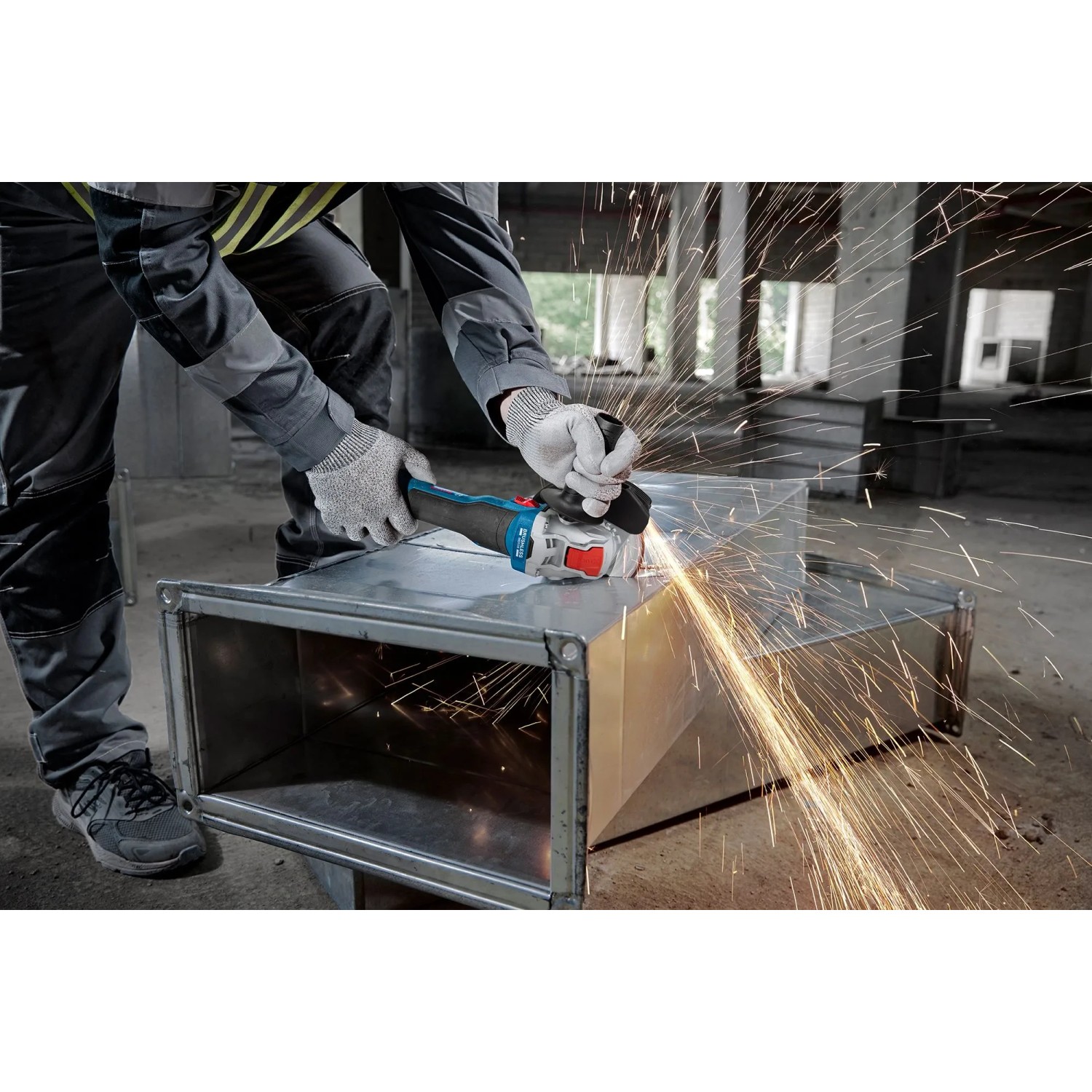 Bosch Professional Akku-Winkelschleifer GWX 18V-8_4