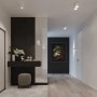 Weiße Sollux Lighting Hängeleuchte Quad 1 im modernen Flurambiente.