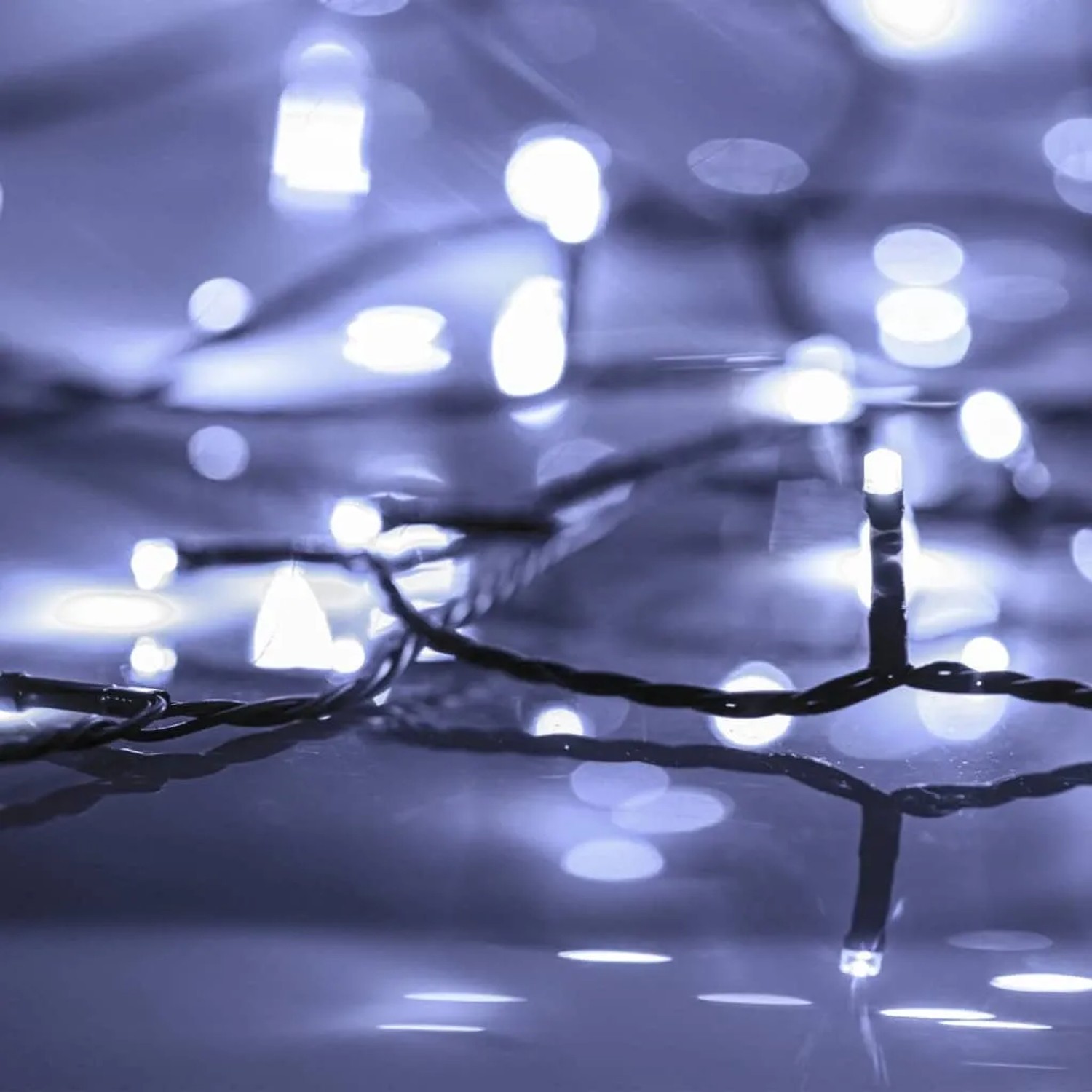 vidaXL Lichterkette mit 600 kaltweißen LEDs für Innen und Außen, 60m.