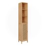 Vicco Badschrank Liora aus Bambus, 30x170 cm, mit offener Ablage und Rattantür.