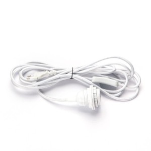 Weißes Orion Lightstyle Textilkabel 4m mit Stecker, Schalter und E27 Fassung für Lampen.