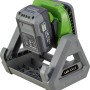 LUX Akku-Arbeitsleuchte 1PowerSystem A-AL-20 Solo mit Akku auf Stativ. Akkugerät für Werkstatt und Baustelle.