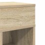Nachttisch Sonoma-Eiche Holzoptik. Detail von Schublade und offenem Fach mit deutlicher Holzmaserung.