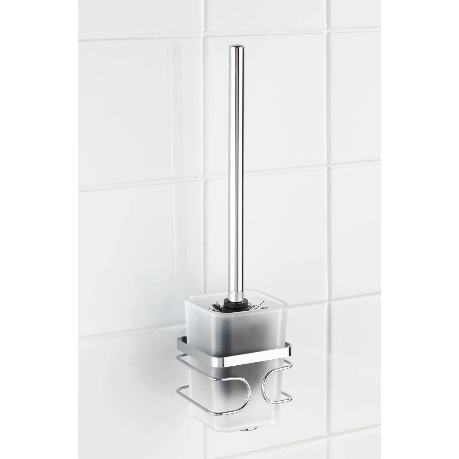 Wenko WC-Bürstengarnitur Premium aus Edelstahl, glänzend, zur Wandmontage.