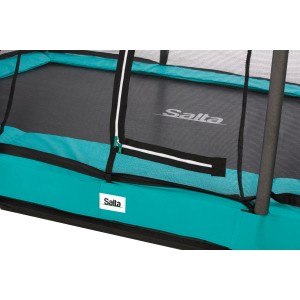 Detailansicht des grünen Salta Comfort Edition Ground Trampolins mit Sicherheitsnetz.