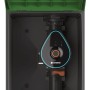 Gardena Bewässerungsventil 9 V Bluetooth im geöffneten Gehäuse. Steuerung für automatische Gartenbewässerung.