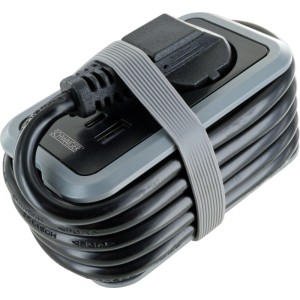 Schwaiger Ladeadapter LADV3114: Kompakte schwarze/graue Mehrfachsteckdose mit USB-A/C Anschlüssen & Kabeltrommel.