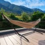 Garmio Hängematte Venedig Braun mit Gestell und Tragetasche vor Berglandschaft.