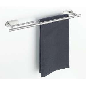 Wenko Badetuchstange Turbo-Loc Edelstahl Duo Orea Matt mit grauem Handtuch.