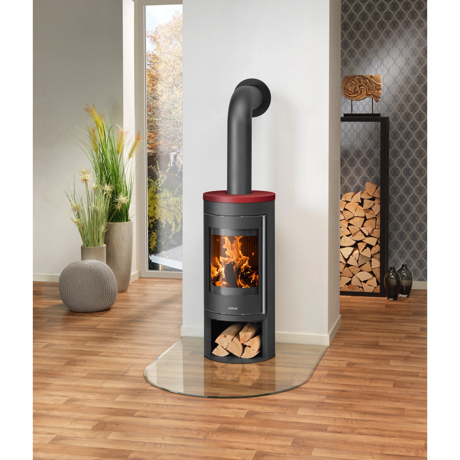 Justus Kaminofen Mino 2.0, Stahl schwarz mit bordeauxfarbener Abdeckplatte, 5 kW, Energieeffizienzklasse A+