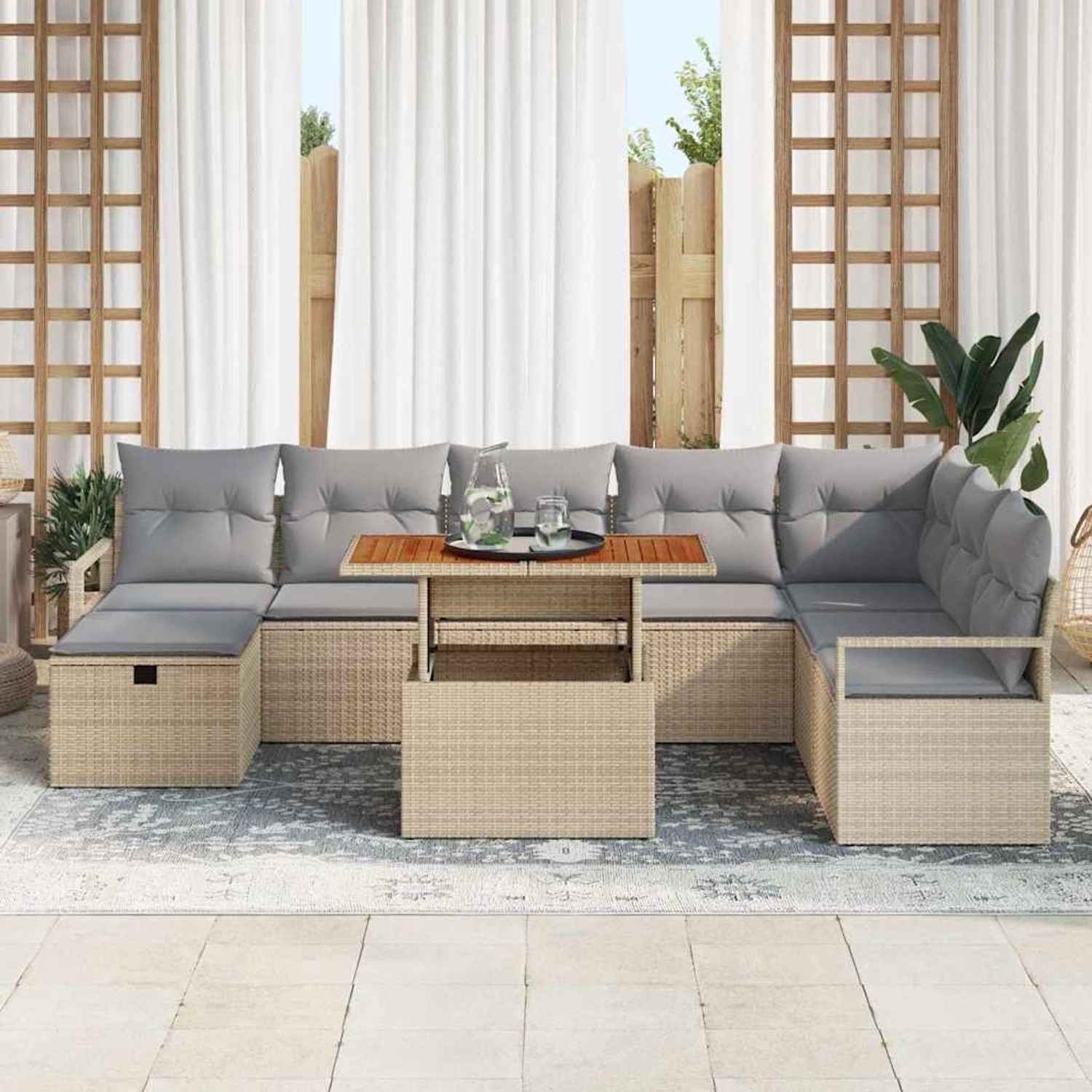 Beiges 9-teiliges vidaXL Garten-Sofa-Set aus Poly Rattan mit Kissen und Stauraum.
