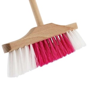 Galaflor Kinderbesen aus Holz mit pink-weißen Kunststoffborsten, Teil des Kehrsets für Kinder.