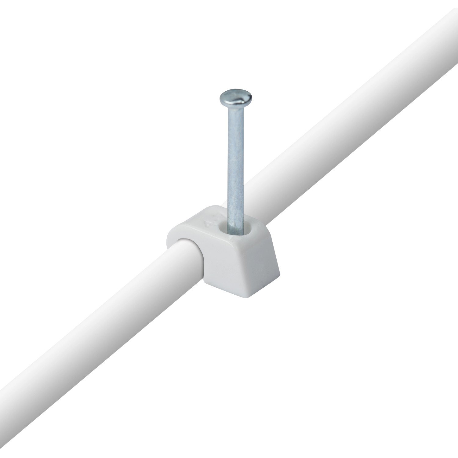 Weiße Expressschelle mit Nagel zur Kabelbefestigung (Ø 4-7mm).