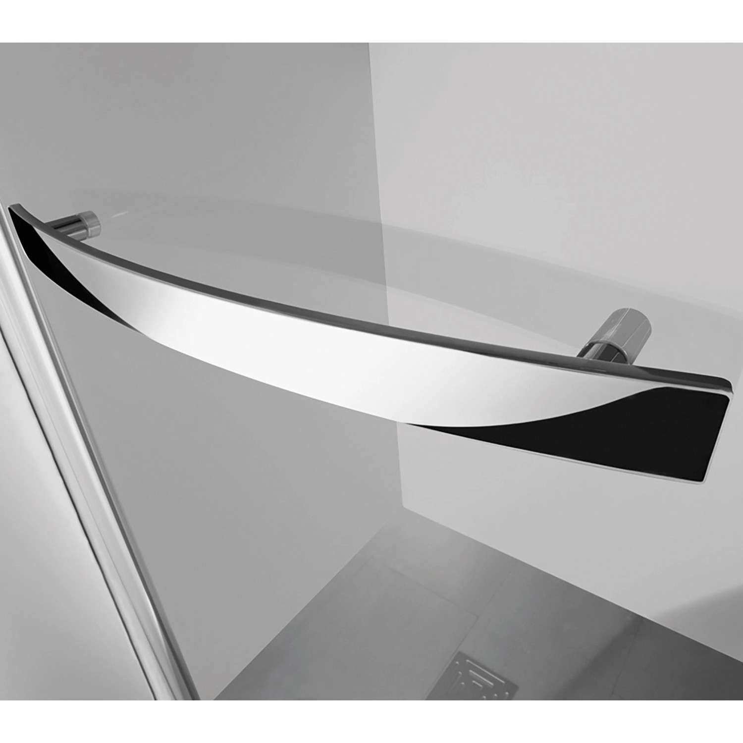 Detailaufnahme: Breuer Elana Drehtür Nische links, Silber matt, Klarglas, Bogengriff.