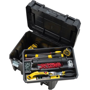 Offene Stanley FatMax Tstak Werkzeugbox mit Werkzeugen und Kleinteilen.