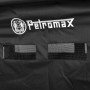 Petromax Abdeckhaube für ge45/fe45: Schwarze Schutzhülle mit Logo und Lüftungsöffnungen.