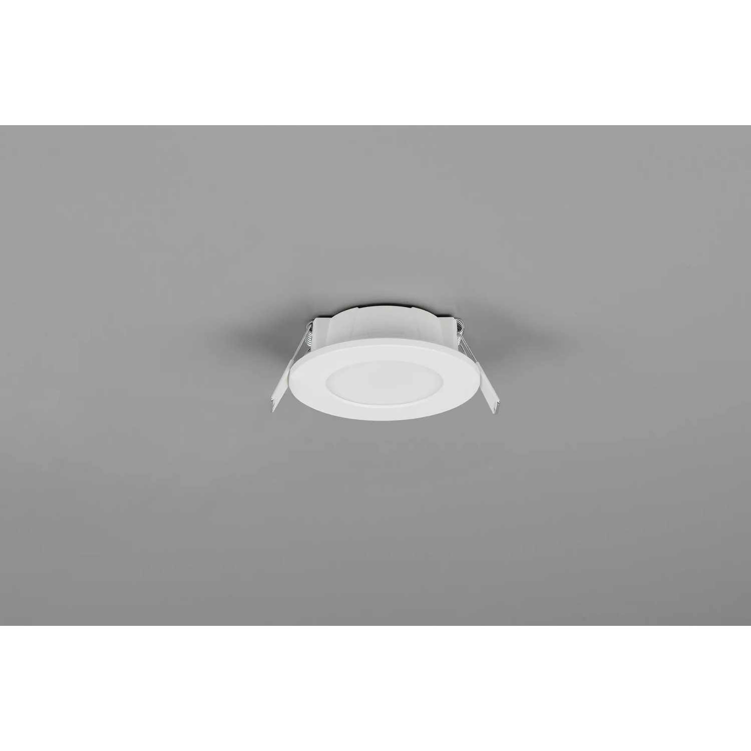 Weißer Trio LED-Einbaustrahler Himal, 3er-Set, Ø 8,5 cm. Moderner Spot für Deckenmontage.