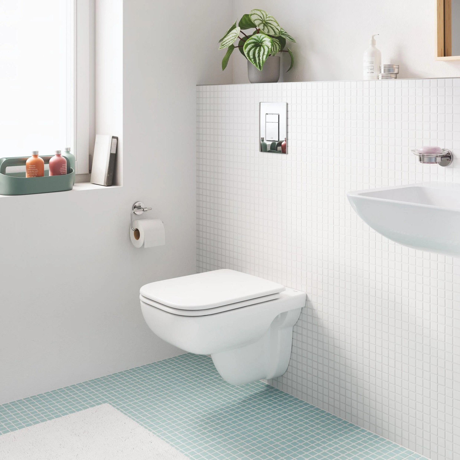 Grohe Start Edge Wand-WC Set in alpinweiß im modernen Badezimmer.