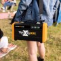 Cross Tools Travelbox 500+ Power Station mit Tragegurt für Camping & Outdoor.