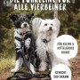 Schwarze Rudelkönig Hundeleine Bella Führleine mit zwei Hunden im Wald.