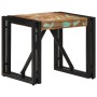 Quadratischer Couchtisch vidaXL, mehrfarbig, aus Altholz und schwarzem Metallgestell.