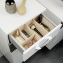 Offene Schublade mit Fackelmann Schubladen-Box Buche, 5 Fächer für Badutensilien.